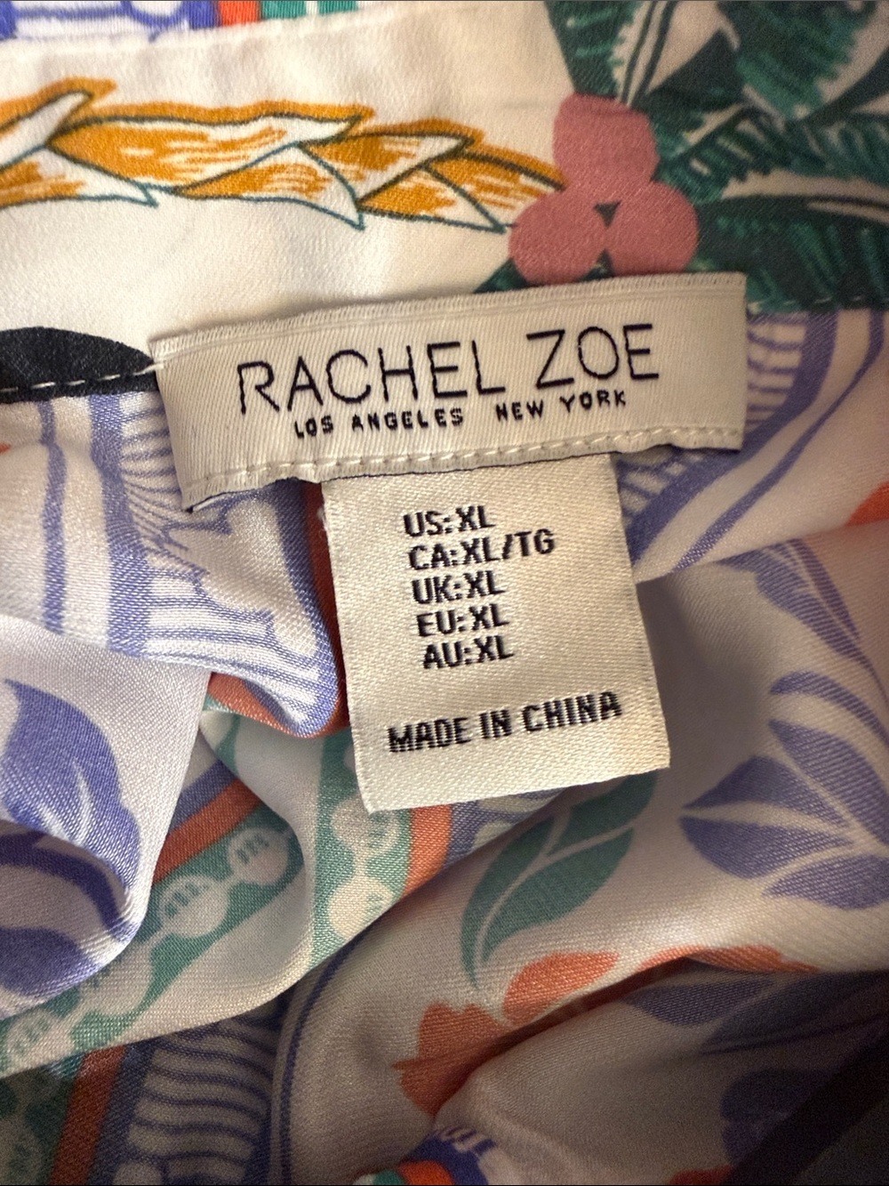 Women's Tropical Print Button-Up Blouse - Multicolor - Picture 6 of 6